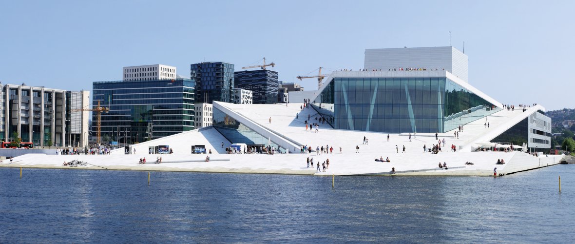 Der Urlaub lädt nicht nur zum Entdecken der Fjorde ein, auch Oslo kann erkundet werden.