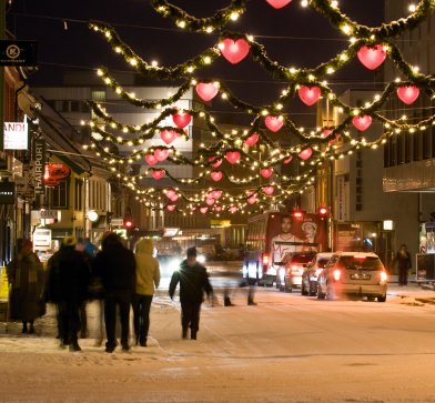 Weihnachtsstimmung in Tromsö© Gaute-Bruvik/nordnorge.com
