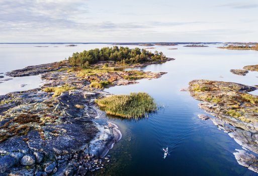  &copy; Roger Borgelid